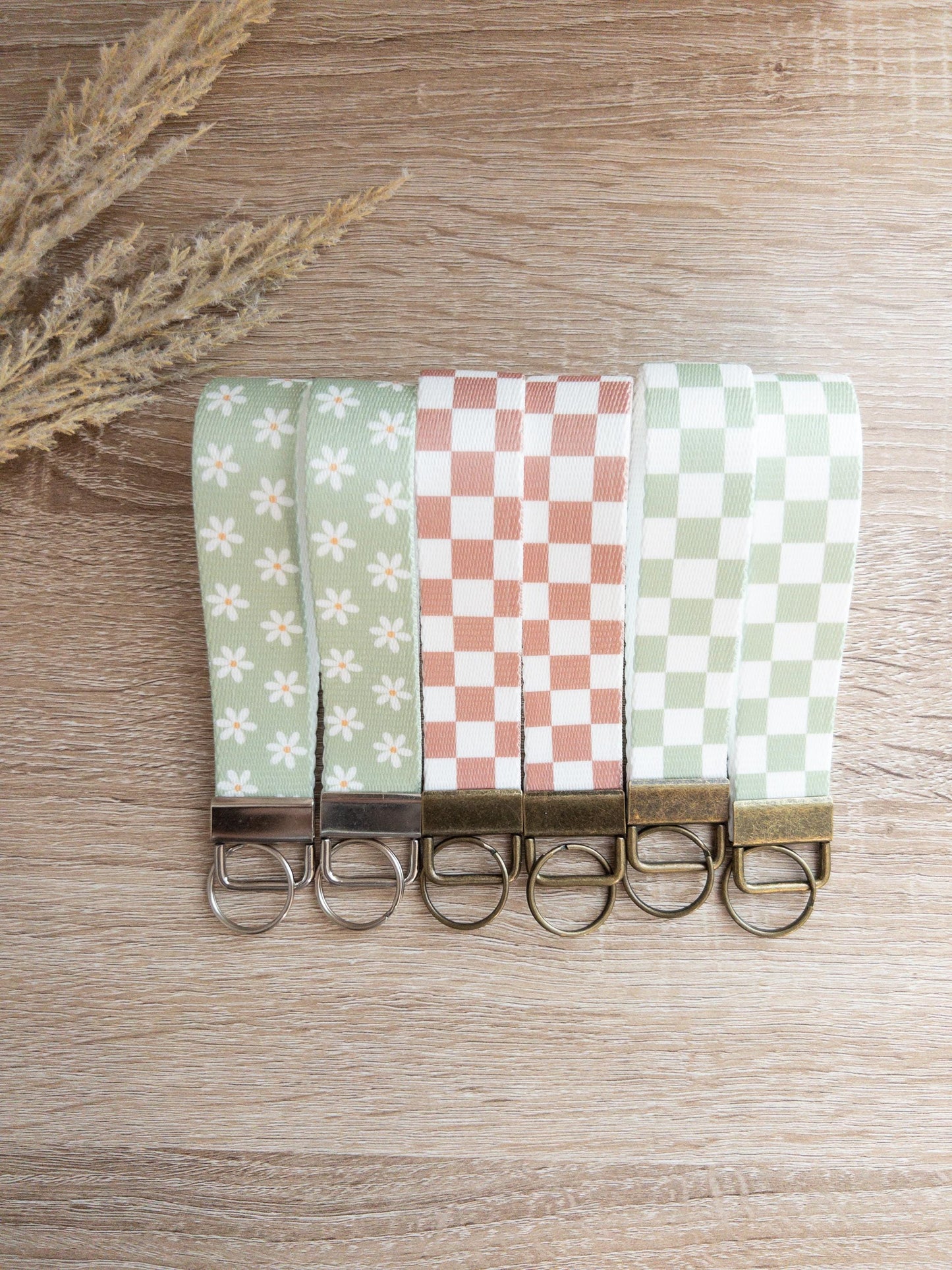 Checkered & Daisy Canvas Wristlets